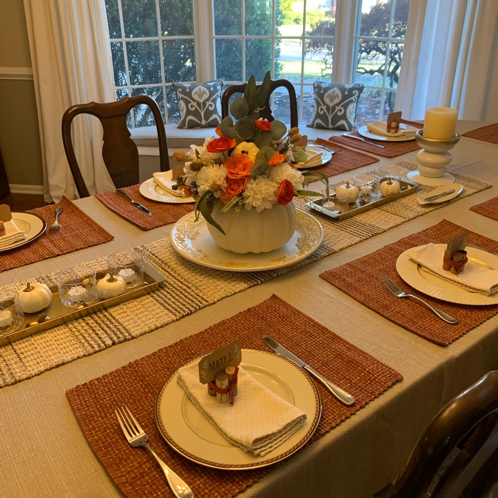 Autumn pumpkin centerpiece - Picture 2 of 9